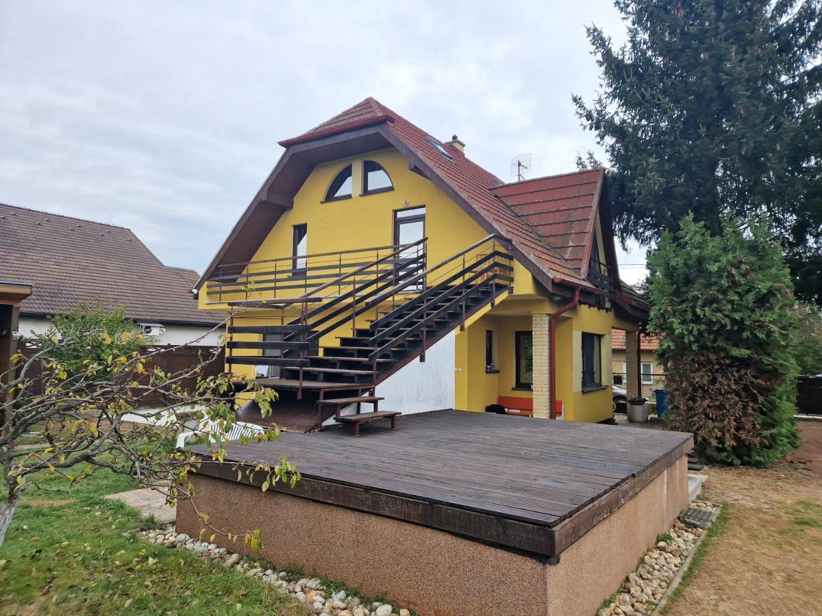 Apartmany Luzianky Нитра Экстерьер фото